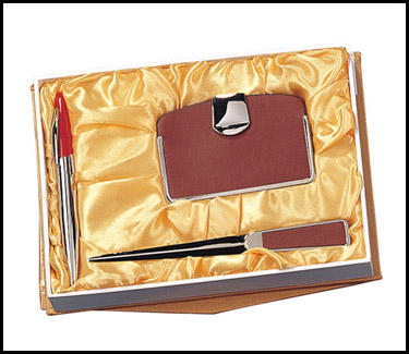 �����ľ���װ